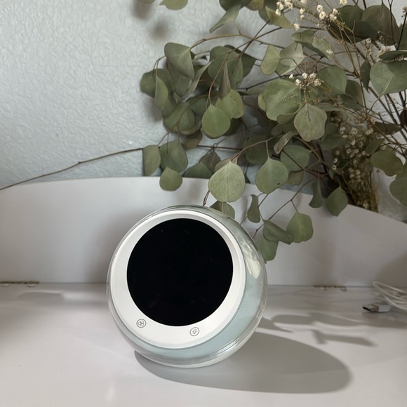 Sun Moon Rise Kids Alarm Clock Sleep Trainer Sound Machine Wake Up & Night Light - Picture 1 of 7